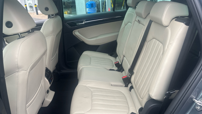 Skoda Kodiaq 2.0 TDI 200 Laurin + Klement 4X4 5dr DSG [7 Seat] Diesel Estate